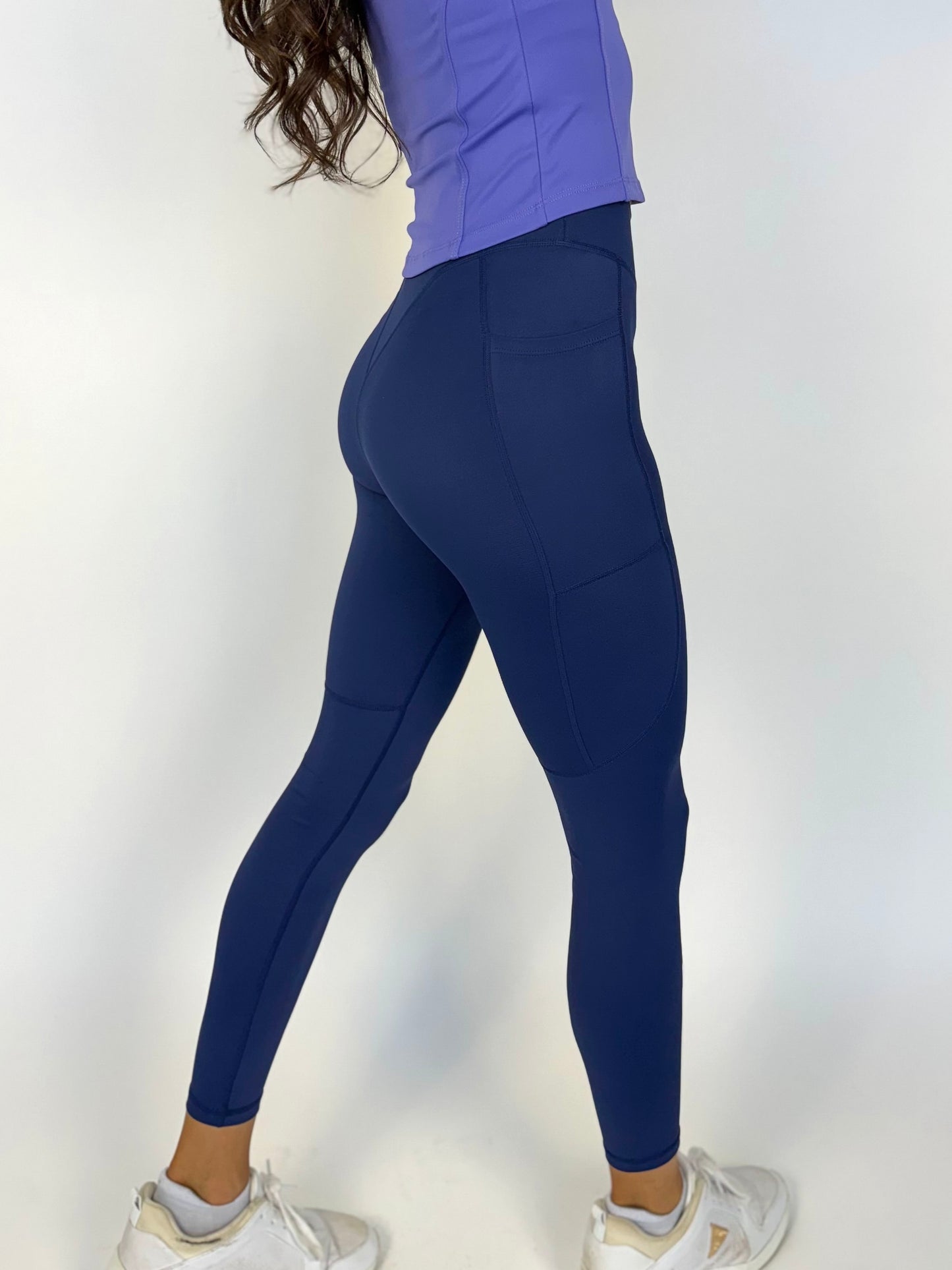 Faster Than Light Legging- Sugar Plum